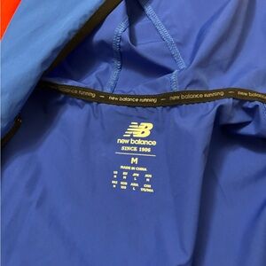 New balance Men’s wind breaker